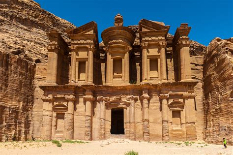 The list of new seven wonders also includes some more categories. Petra: One of Seven Wonders of the World - IslamiCity