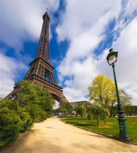 Sunny Path Towards The Eiffel Tower Paris France Hdrshooter
