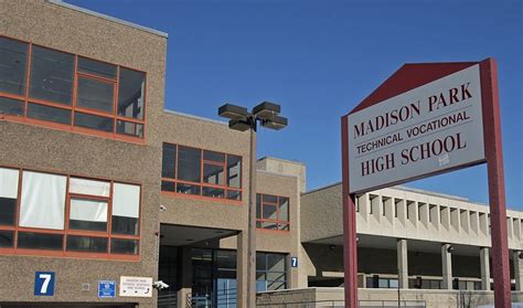 Massachusetts Education Group Says Vocational School Admissions