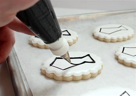 Cookie Stencil Tutorial Sweet Sugarbelle Cookies Rose Cookies