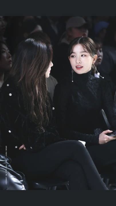 Photo Of Korean Lesbian Couple Telegraph
