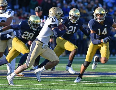 No matter if you're a college football bettor who knows what they're doing every saturday, or a novice learning how to wager, our scores page can help you make smart picks. Athlon Sports' College Football Preseason Top 25 Rankings ...