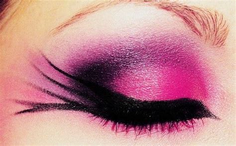 Pink Eyeshadow Makeup🌂 Musely