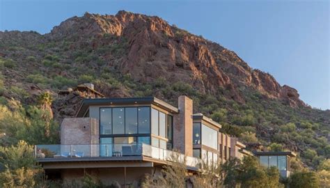 Luxury Homes House Perched On Camelback Mountain Sells For 36m