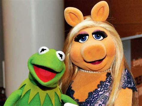 Why Are Kermit And Miss Piggy Making Headlines The