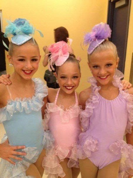Chloe Lukasiak Maddie Ziegler And Paige Hyland The Original Trio Dance Moms Chloe Dance Moms