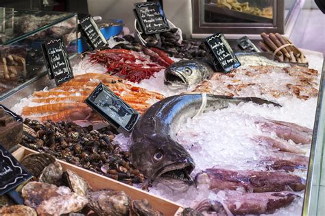 무료 이미지 얼음 요리 식품 해물 물고기 마드리드 왕새우 생선 가게 산 미겔 시장 머리 카라비너