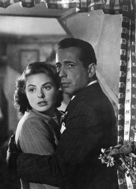 Ingrid Bergman And Humphrey Bogart In Casablanca Casablanca