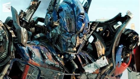 Transformers Dark Of The Moon Optimus Prime Vs Sentinel Prime Vs