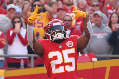 Chiefs Activate Clyde Edwards Helaire Ahead Of Super Bowl Lvii What It
