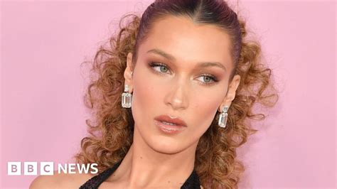 Bella Hadid Apologises For Offensive Photo Bbc News