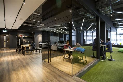 Creative And Modern Office Designs