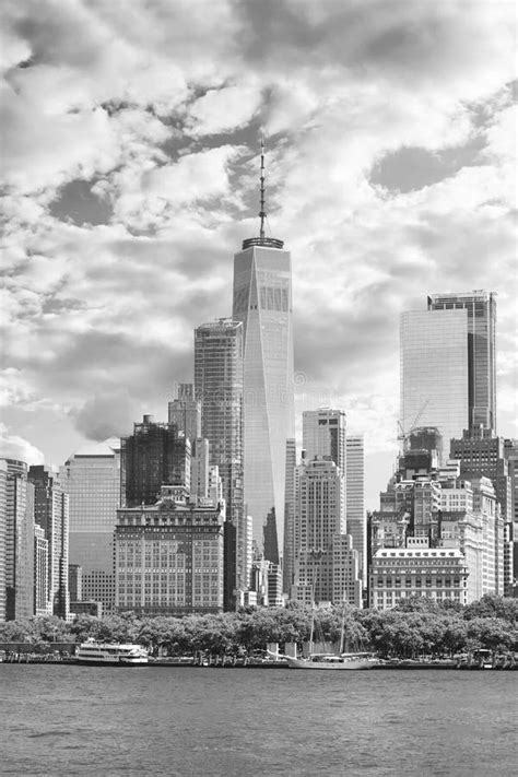 Black And White Picture Of The New York City Skyline Stock Photo