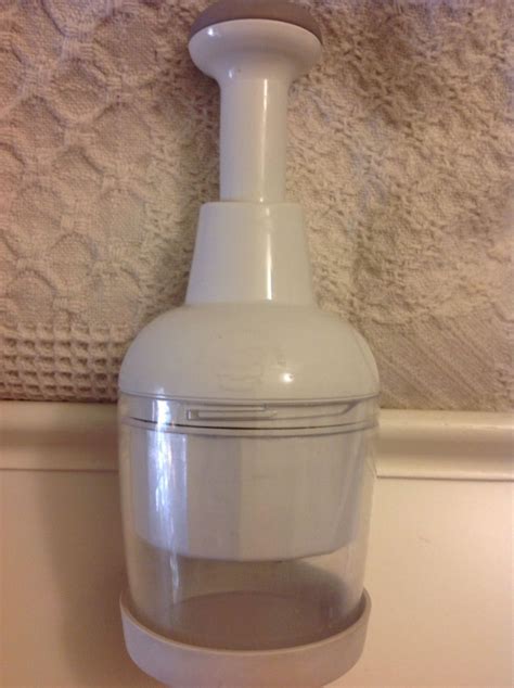 The Pampered Chef Food Chopper Choppers