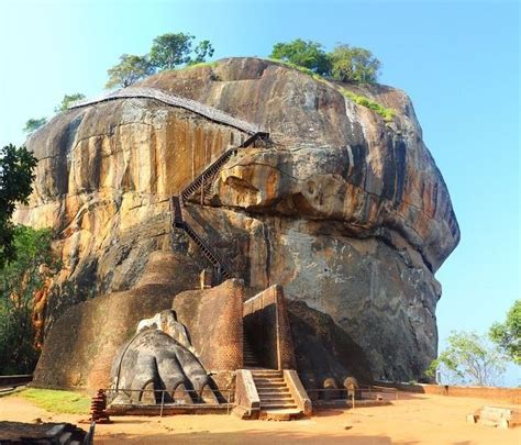 sigiriya lion rock fortress in sri lanka photo 123rf sri lanka natural landmarks buddhist