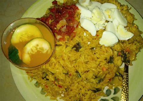 How do you know when a hard boiled egg is done? How To Cook Jollof Rice With Egg Or Boiled Egg / Homemade ...