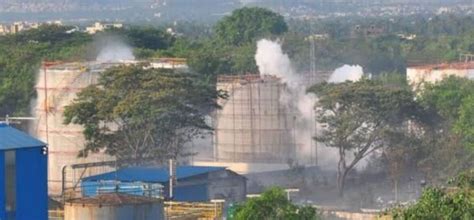 Massive Gas Leak At Visakhapatnam 5000 Sick 10 Dead As Gas Leaked From Lg Polymers Factory