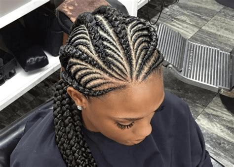 The ghana weaving hairstyle is a classic protective style that looks good on different hair types, face shape, and ages. 10 Ghana Weaving All-Back Styles Bound To Make You The ...