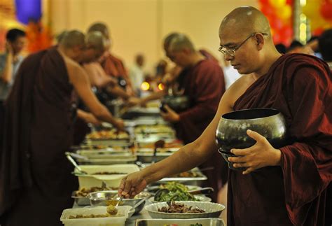 Theravada Buddhismmonk Having Lunchsayadawmonks And Foodtemple