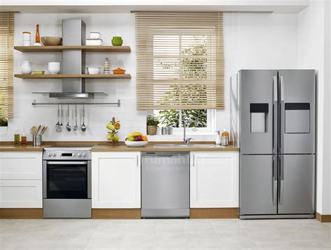 Inspirasi kitchen set dari mecc interiors.inc. 5 Desain Kitchen Set yang Bikin Dapur Kecil Tampak Luas ...