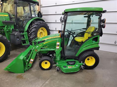 John Deere 1025r Compact Tractor With Cab Minnesota Equipment Lupon