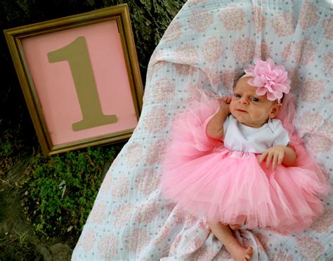 Amys Creative Pursuits One Month Old Baby Photo Shoot