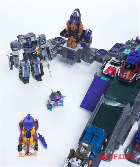 Generations Titans Return Trypticon Review Part 4 City Mode Bens
