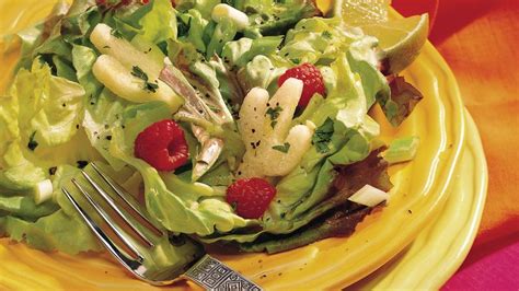 Mixed Greens Salad With Honey Lime Vinaigrette Recipe