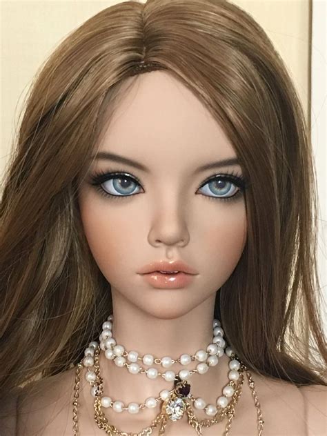 Pin By Becky Reynolds On Iplehouse Beautiful Barbie Dolls Beautiful
