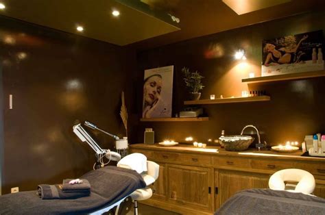 When la beautique ladies beauty salon entered the market in 2010 our vision was clear. inrichting schoonheidssalon steigerhout - Google zoeken ...