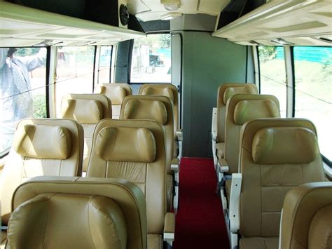 Luxury Isuzu Bus Hire Service With Washroom Delhi India