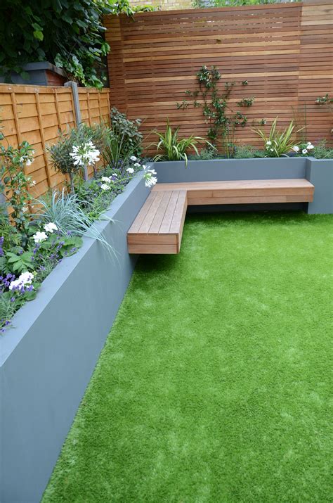 The varieties we've picked hold up to drought and other tough weather conditions so you can just sit back and enjoy the show. small garden design fake grass low mainteance contempoary design sleek fun london designer ...