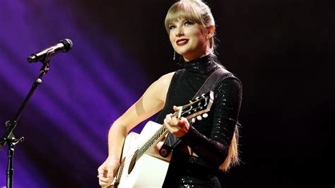 Taylor Swift Announces Eras Stadium Tour See The Dates