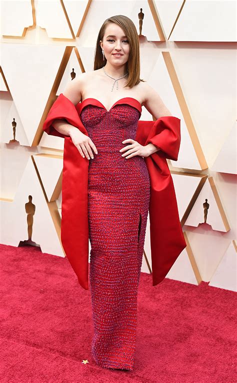 Kaitlyn Dever Shows Off Her Dazzling Sustainable Gown At The Oscars E