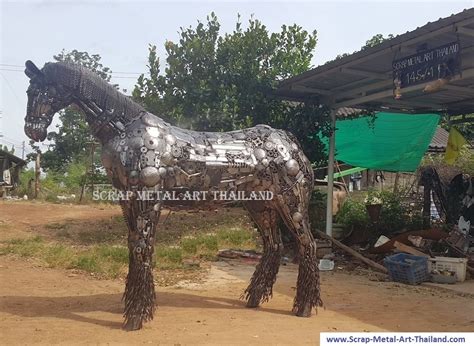Size is 19.3 h x 6.7 w x 3.9 in. Metal Animal Art Sculpture Statue for sale - Life Size ...