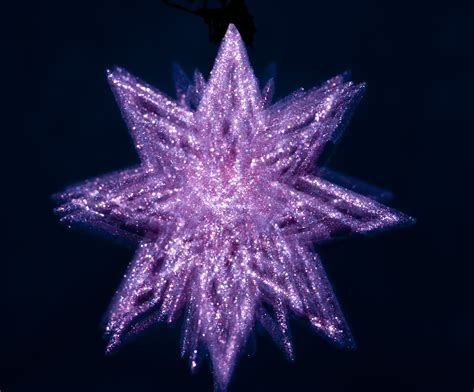 Photo Of Spinning Purple Star Free Christmas Images