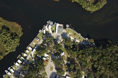 12 Best RV Parks In Florida with Good Amenities