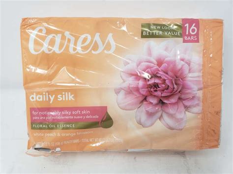 Lot Of 16 Caress Daily Silk Soap Bar 375 Oz Each Total Of 16 Bars