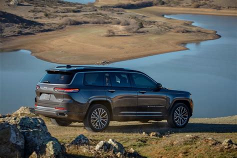 All New 2022 Jeep Grand Cherokee L Is Priced From 52495 In Canada