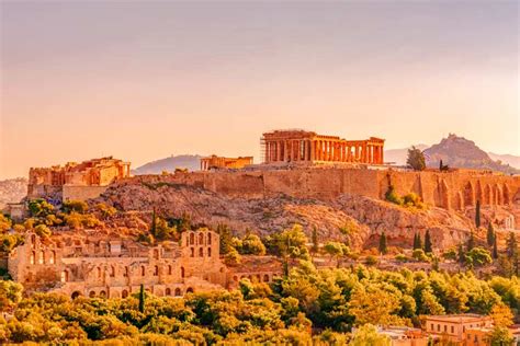 38 Famous Landmarks In Greece You Should Know 2022