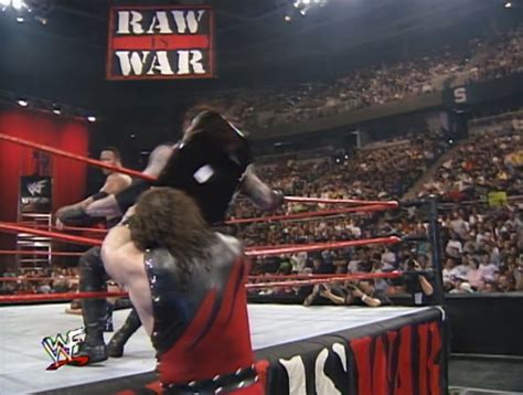 the best and worst of wwf raw is war for october 5 1998