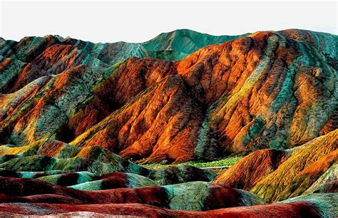 Chinas Rainbow Mountains In Pictures