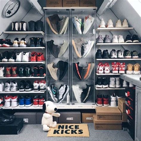 Incredible Shoe Rack Ideas Sneakerhead Room Shoe Room Hypebeast Room