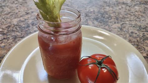 Sacramento Digs Gardening Juice Fresh Tomatoes Then Make Bloody Mary