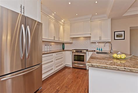 If you come to us, your new kitchen cabinets brampton will be made from real wood, which not only makes them look better than cheap alternatives but also makes them more durable. Kitchen Cabinets & Doors Mississauga | Purewood Inc.