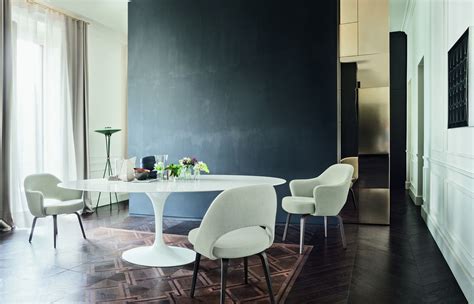 Agent (3) buying office (3) manufacturer (3). Saarinen dining table | Studio Italia