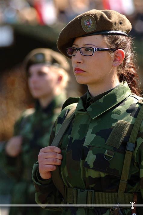 female soldier military women soldier