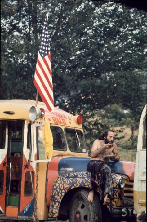 Hippie Photos 39 Images From The Height Of The 1960s