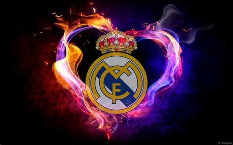 Inclusive en los deportes electrónicos los jugadores prefieren al equipo merengue por encima de cualquiera que aparece en el juego. Imagenes del escudo del Real Madrid | Imágenes chidas