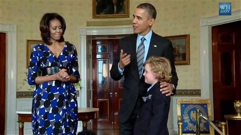 Obama Surprises White House Visitors Youtube